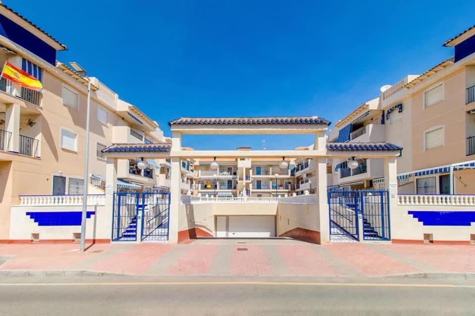 Raxi Torrevieja Exterior foto